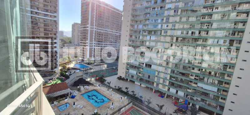 Conheça 1000220409 do imóvel - Julio Bogoricin Vende Apartamento 2 Quartos ( 1 Suíte ) Dependência Completa Cond. Parque Das Rosas Barra da Tijuca - JBB216525 - 2 1000220409 - 2