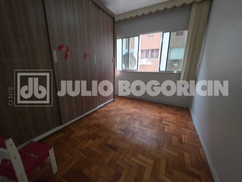 Conheça 4 do imóvel - Excelente localização. Apartamento, 2 quartos entre Rua Aquidabã e Dias da Cruz, farto comércio e condução. - JBM223778 - 4 4 - 4