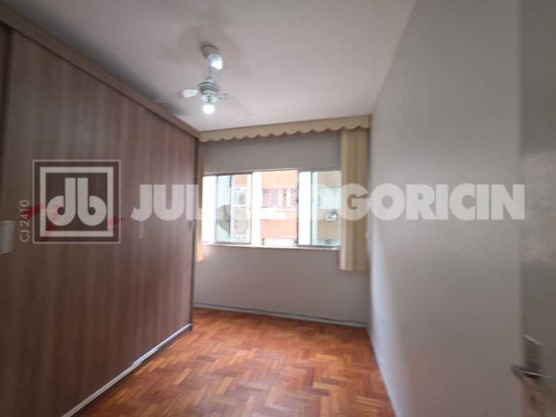 Conheça 5 do imóvel - Excelente localização. Apartamento, 2 quartos entre Rua Aquidabã e Dias da Cruz, farto comércio e condução. - JBM223778 - 5 5 - 5