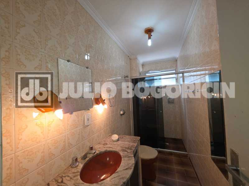 Conheça 13 do imóvel - Excelente localização. Apartamento, 2 quartos entre Rua Aquidabã e Dias da Cruz, farto comércio e condução. - JBM223778 - 13 13 - 13