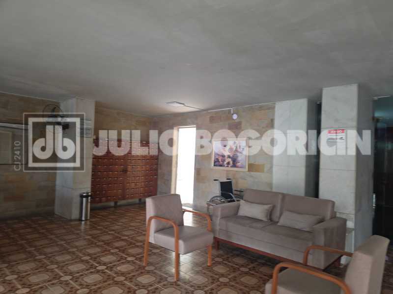 Conheça 25 do imóvel - Excelente localização. Apartamento, 2 quartos entre Rua Aquidabã e Dias da Cruz, farto comércio e condução. - JBM223778 - 23 25 - 23