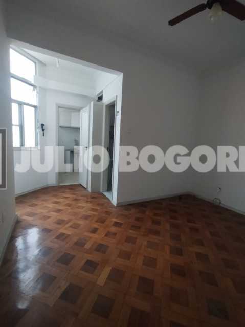 Conheça sala 15 do imóvel - Sala Quarto Praia - Metrô - JBF17187 - 23 sala 15 - 23