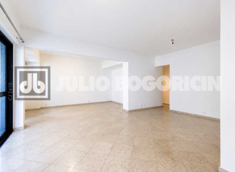 Conheça 04 do imóvel - Apartamento no Leblon com varanda de frente. - JBL35458 - 4 04 - 4