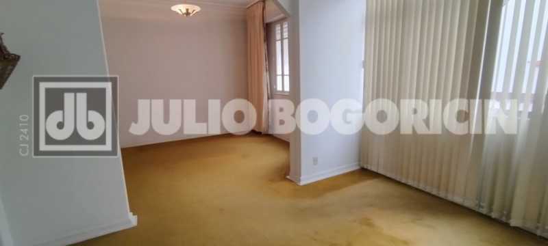 Conheça 7 do imóvel - Amplo apartamento, confortável planta, varanda, 3 quartos, dependências completas, Condomínio baratíssimo. Integração Metrô Uruguai. - JBT305463 - 7 7 - 7
