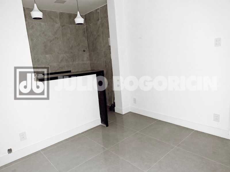 Conheça 10. do imóvel - DOMINGOS FERREIRA CONJUGADO A UMA QUADRA DA PRAIA - JBC102277 - 13 10. - 13