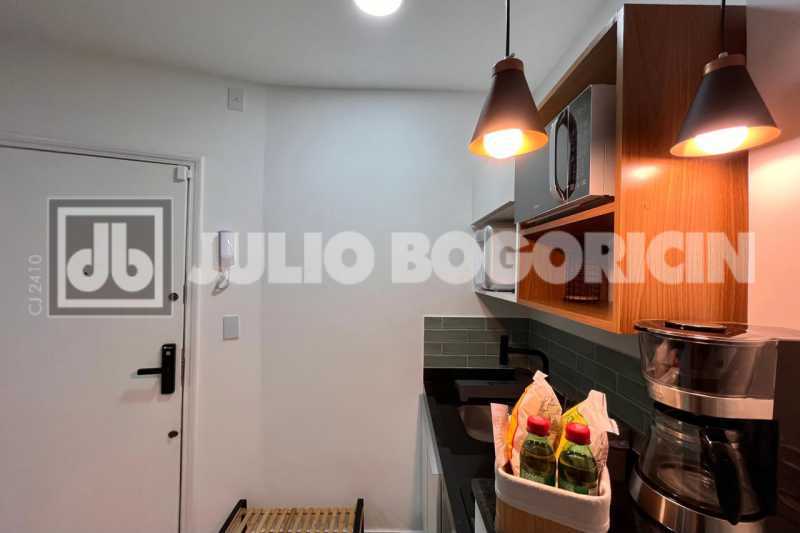 Conheça BE139C66-E78E-4611-B476-A4149A do imóvel - Apartamento de 1 quarto a venda em Copacabana- junto metrô Cantagalo- Reformado- Vista mar- mobiliado- quadra da praia - Pronto - JBC102265 - 9 BE139C66-E78E-4611-B476-A4149A - 9