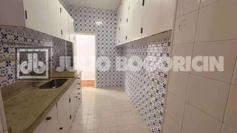Conheça 23. do imóvel - Apartamento : / Residencial /Original 3 Quartos / Leme / Vista Mar - JBC305485 - 24 23. - 24