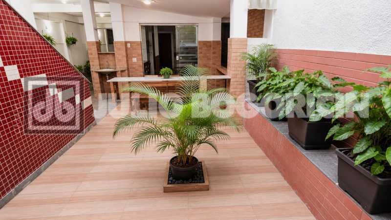 Conheça 15. do imóvel - VILA ISABEL - RUA JUSTINIANO DA ROCHA - ACONCHEGANTE CASA DUPLEX - 3 DORMITÓRIOS(1 SUÍTE COM HIDRO E CLOSET) - PISCINA -SAUNA - TERRAÇO - ESPAÇO GOURMET - 3 VAGAS. - JBAP62994 - 4 15. - 4