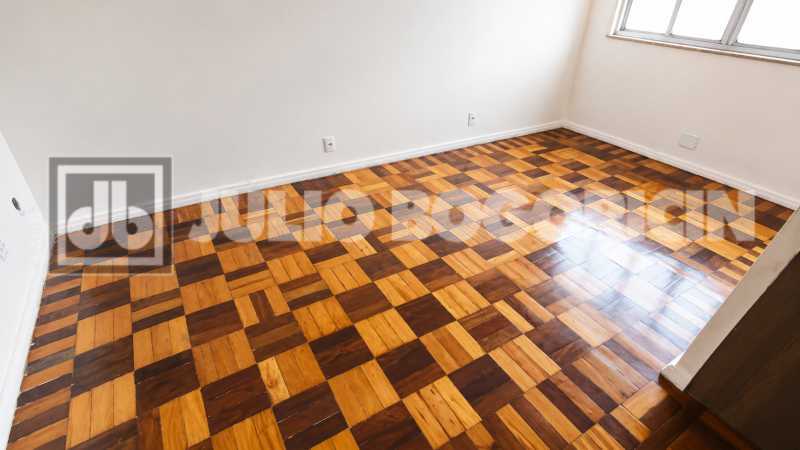 Conheça 80. do imóvel - VILA ISABEL - RUA JUSTINIANO DA ROCHA - ACONCHEGANTE CASA DUPLEX - 3 DORMITÓRIOS(1 SUÍTE COM HIDRO E CLOSET) - PISCINA -SAUNA - TERRAÇO - ESPAÇO GOURMET - 3 VAGAS. - JBAP62994 - 17 80. - 17
