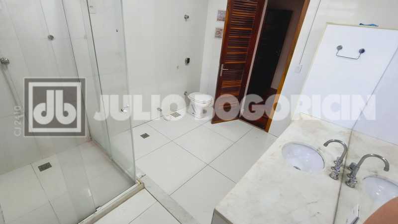 Conheça 115. do imóvel - VILA ISABEL - RUA JUSTINIANO DA ROCHA - ACONCHEGANTE CASA DUPLEX - 3 DORMITÓRIOS(1 SUÍTE COM HIDRO E CLOSET) - PISCINA -SAUNA - TERRAÇO - ESPAÇO GOURMET - 3 VAGAS. - JBAP62994 - 24 115. - 24
