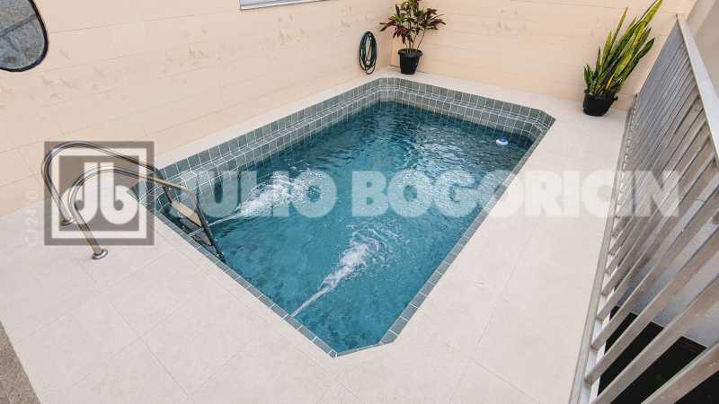 Conheça 180. do imóvel - VILA ISABEL - RUA JUSTINIANO DA ROCHA - ACONCHEGANTE CASA DUPLEX - 3 DORMITÓRIOS(1 SUÍTE COM HIDRO E CLOSET) - PISCINA -SAUNA - TERRAÇO - ESPAÇO GOURMET - 3 VAGAS. - JBAP62994 - 37 180. - 37