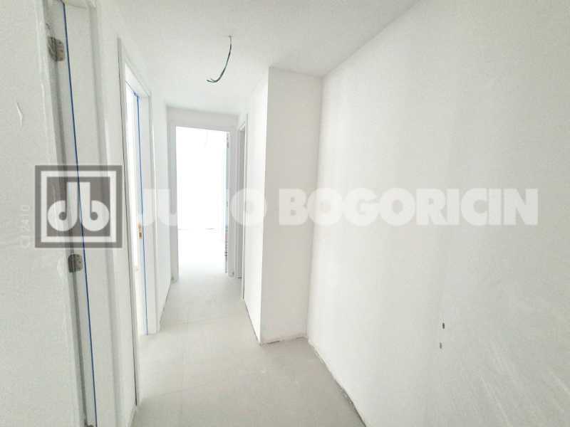 Conheça 21 do imóvel - TIE RESIDENCIAL TIJUCA COM DUAS ENTRADAS RUA HOMEM DE MELO E RUA HELION PÓVOA - JBAP305070 - 21 21 - 21