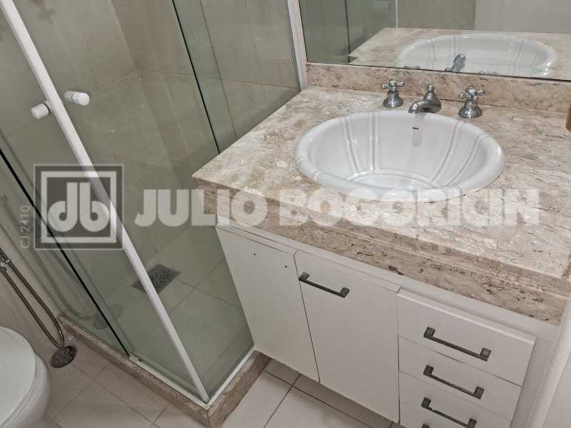Conheça 28 do imóvel - Casa em Condomínio à venda Rua Jorge Dodsworth Martins, Barra da Tijuca, Rio de Janeiro - R$ 3.490.000 - JBB67327 - 29 28 - 29