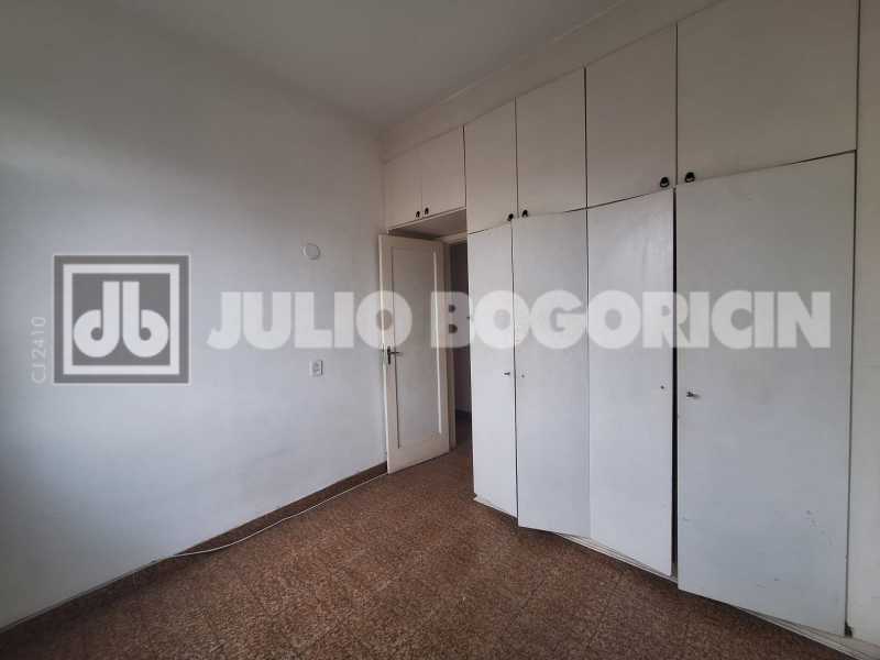 Conheça 6 do imóvel - MEIER - VAZIO - 2 QUARTOS COM DEPENDENCIA - GARAGEM NA ESCRITURA - JBM223800 - 6 6 - 6