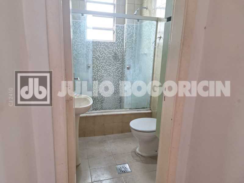 Conheça 21 do imóvel - MEIER - VAZIO - 2 QUARTOS COM DEPENDENCIA - GARAGEM NA ESCRITURA - JBM223800 - 21 21 - 21