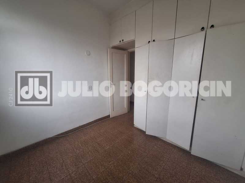 Conheça 24 do imóvel - MEIER - VAZIO - 2 QUARTOS COM DEPENDENCIA - GARAGEM NA ESCRITURA - JBM223800 - 24 24 - 24