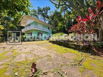 Imperdível - Casa em condomínio fechado com segurança 24 horas - 1940 metros de terreno - JBIPA60181