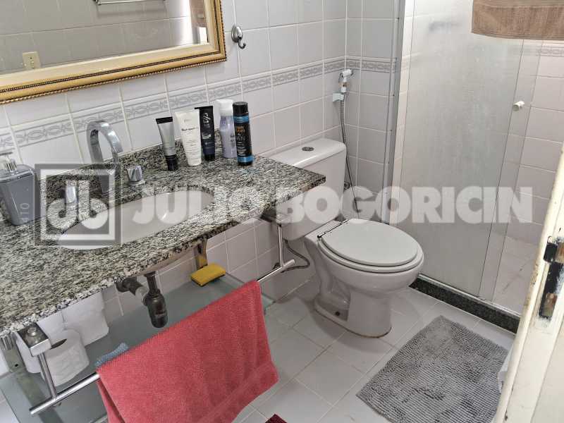Conheça 17 do imóvel - Apartamento 3 quartos à venda Barra da Tijuca, Rio de Janeiro - R$ 735.000 - JBB303313 - 18 17 - 18