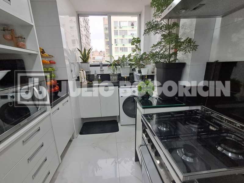 Conheça 31 do imóvel - JUNTO METRÕ AFONSO PENA, ENTRAR E MORAR, 4 QTA, ARMARIOS, SUITE, COPA-COZINHA, DEP.COMPLETAS, 2 VAGAS ! - JBAP41188 - 31 31 - 31