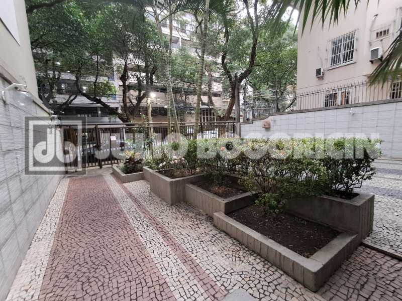 Conheça 40 do imóvel - JUNTO METRÕ AFONSO PENA, ENTRAR E MORAR, 4 QTA, ARMARIOS, SUITE, COPA-COZINHA, DEP.COMPLETAS, 2 VAGAS ! - JBAP41188 - 40 40 - 40