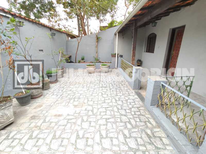 Conheça 03casatauafrente rua03tresquar do imóvel - Casa 3 quartos à venda Tauá, Rio de Janeiro - R$ 610.000 - JBI61948 - 3 03casatauafrente rua03tresquar - 3