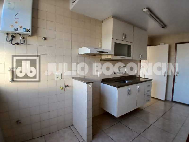 Conheça 13 do imóvel - MEIER - 2 VARANDAS - 3 DORMITORIOS - SUITE - INFRA TOTAL - GARAGEM NA ESCRITURA - JBM306716 - 13 13 - 13