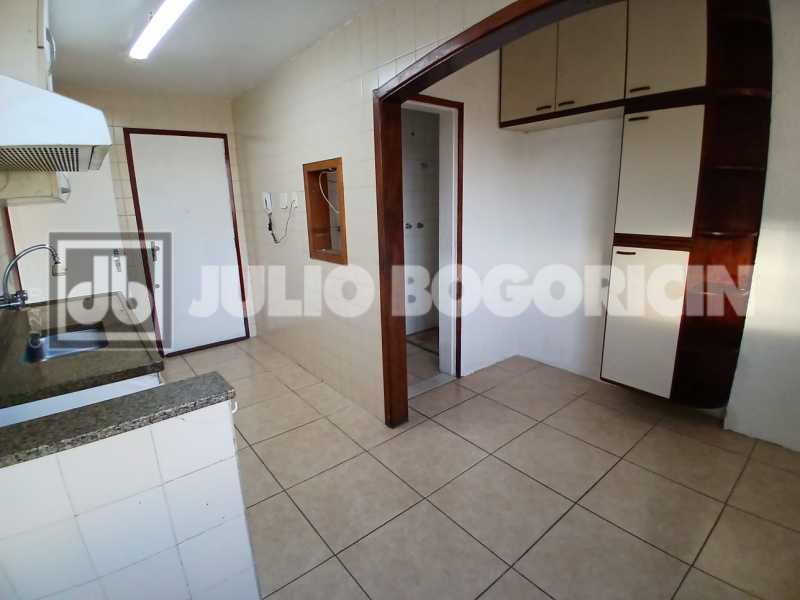 Conheça 14 do imóvel - MEIER - 2 VARANDAS - 3 DORMITORIOS - SUITE - INFRA TOTAL - GARAGEM NA ESCRITURA - JBM306716 - 14 14 - 14