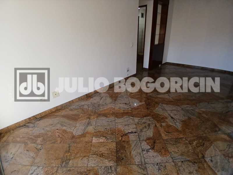 Conheça 26 do imóvel - MEIER - 2 VARANDAS - 3 DORMITORIOS - SUITE - INFRA TOTAL - GARAGEM NA ESCRITURA - JBM306716 - 26 26 - 26