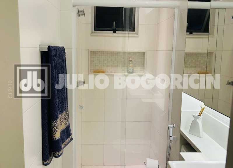 Conheça 7a8b73e7-9bd7-4262-aec4-5fb7a4 do imóvel - Rua Ribeiro Guimarães, 2 quartos sendo 1 suite, varanda, todo reformado, 1 vaga na escritura, prédio com infraestrutura completa!!!! - JBAP211288 - 11 7a8b73e7-9bd7-4262-aec4-5fb7a4 - 11