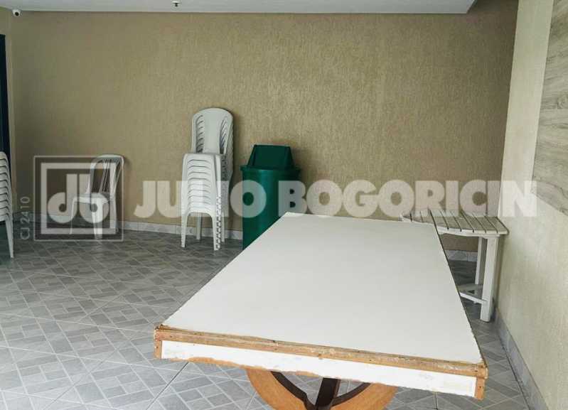 Conheça eb8498de-e3c8-43c8-8c83-3d5eeb do imóvel - Rua Ribeiro Guimarães, 2 quartos sendo 1 suite, varanda, todo reformado, 1 vaga na escritura, prédio com infraestrutura completa!!!! - JBAP211288 - 19 eb8498de-e3c8-43c8-8c83-3d5eeb - 19