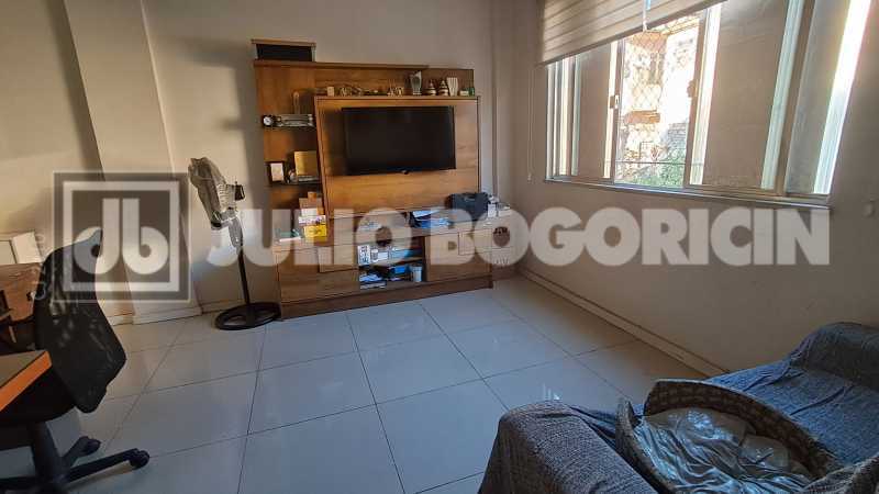 Conheça 1000450356 do imóvel - Engenho de Dentro / Rua Monsenhor Jerônimo / 1 quarto com dependência completa / Vaga - JBM102420 - 1 1000450356 - 1