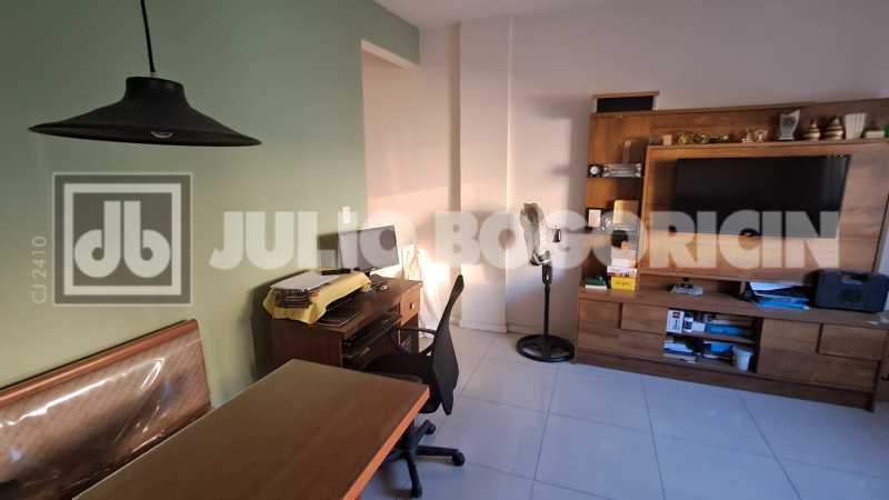 Conheça 1000450379 do imóvel - Engenho de Dentro / Rua Monsenhor Jerônimo / 1 quarto com dependência completa / Vaga - JBM102420 - 8 1000450379 - 8