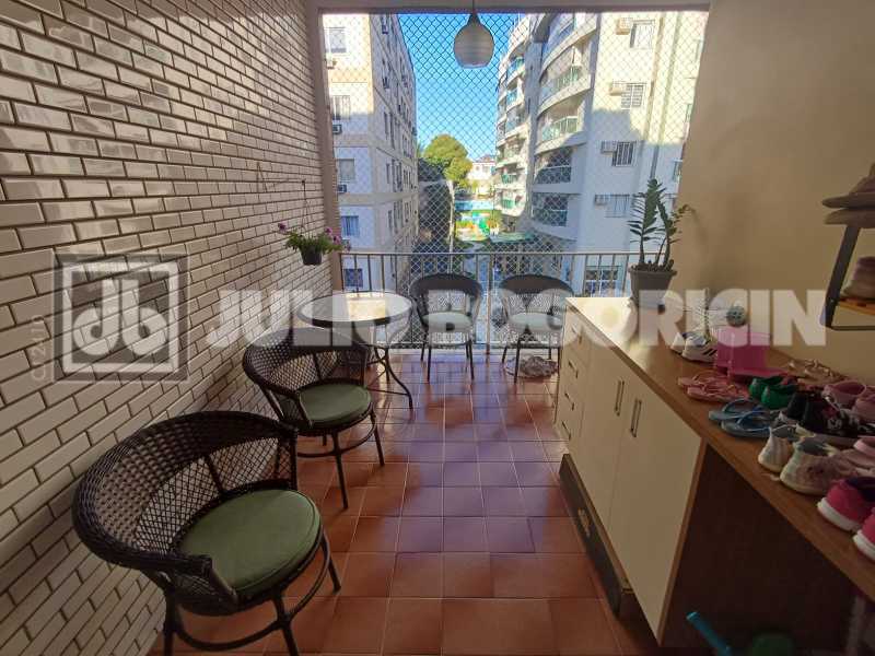 Conheça varandão. do imóvel - Apartamento à venda Rua Santos Titara, Todos os Santos, Rio de Janeiro - R$ 620.000 - JBM306720 - 11 varandão. - 11