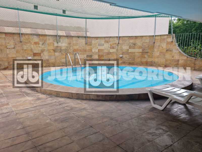 Conheça 2 do imóvel - VILA ISABEL - VARANDA - 2 QUARTOS - SUITE - DEPENDENCIA COMPLETA - INFRA TOTAL - VAGA NA ESCRITURA - JBAP211292 - 2 2 - 2