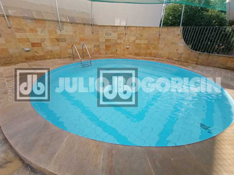 Conheça 25 do imóvel - VILA ISABEL - VARANDA - 2 QUARTOS - SUITE - DEPENDENCIA COMPLETA - INFRA TOTAL - VAGA NA ESCRITURA - JBAP211292 - 25 25 - 25