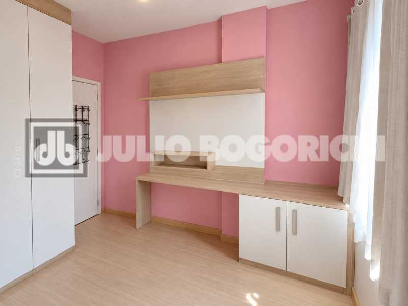 Conheça 20 do imóvel - VILA ISABEL - VARANDA - 2 QUARTOS - SUITE - DEPENDENCIA COMPLETA - INFRA TOTAL - VAGA NA ESCRITURA - JBAP211292 - 20 20 - 20