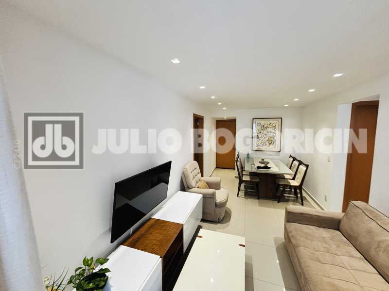Conheça IMG_1284. do imóvel - Rua Araujo Pena, predio com infra estrutura completa, 2 quartos sendo 1 suíte, varanda, 1 vaga na escritura, Oportunidade!! - JBAP211294 - 6 IMG_1284. - 6