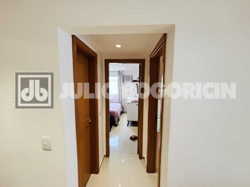 Conheça IMG_1287. do imóvel - Rua Araujo Pena, predio com infra estrutura completa, 2 quartos sendo 1 suíte, varanda, 1 vaga na escritura, Oportunidade!! - JBAP211294 - 7 IMG_1287. - 7