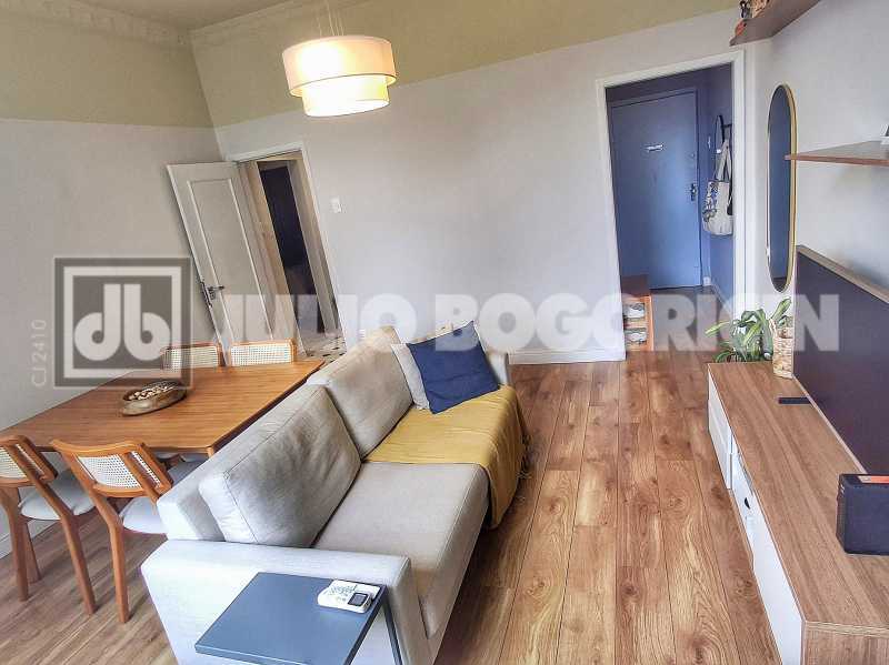 Conheça 20260918_141132. do imóvel - Lindíssimo apartamento, sala, 2 qts, 77M², totalmente reformado! Próximo Metrô S. Pena! - JBT207431 - 5 20260918_141132. - 5