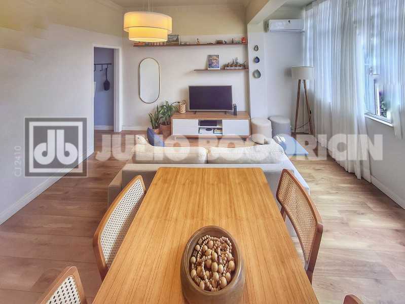 Conheça 20260918_141232. do imóvel - Lindíssimo apartamento, sala, 2 qts, 77M², totalmente reformado! Próximo Metrô S. Pena! - JBT207431 - 3 20260918_141232. - 3