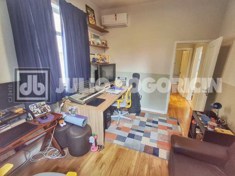 Conheça 20260918_141729. do imóvel - Lindíssimo apartamento, sala, 2 qts, 77M², totalmente reformado! Próximo Metrô S. Pena! - JBT207431 - 12 20260918_141729. - 12
