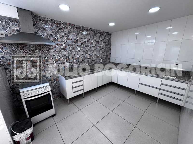 Conheça WhatsApp Image 2026-09-29 at 1 do imóvel - Casa de Vila Linear - 3 quartos (2 suites) - Toda reformada - terraço e vaga coberta - Entrar e morar - JBM608546 - 19 WhatsApp Image 2026-09-29 at 1 - 19