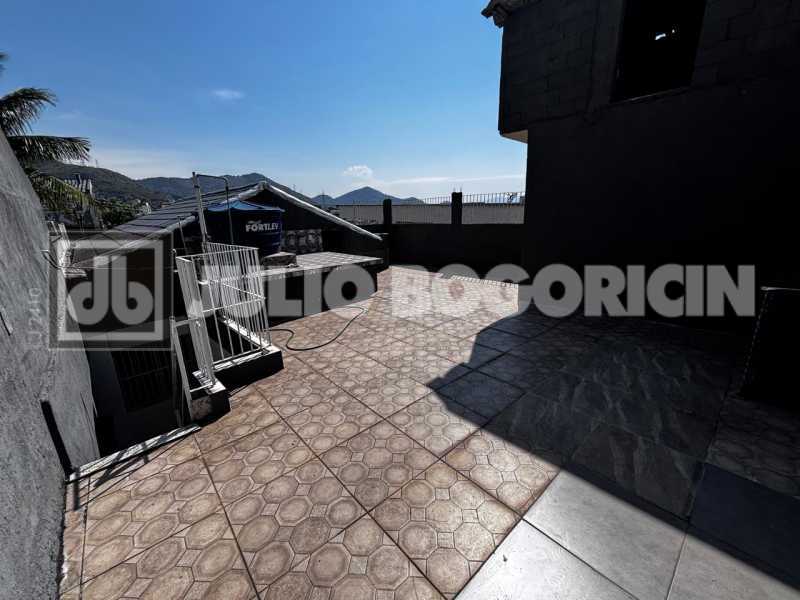 Conheça WhatsApp Image 2026-09-29 at 1 do imóvel - Casa de Vila Linear - 3 quartos (2 suites) - Toda reformada - terraço e vaga coberta - Entrar e morar - JBM608546 - 26 WhatsApp Image 2026-09-29 at 1 - 26