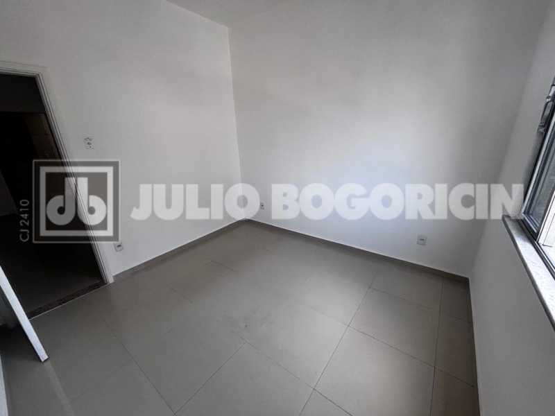 Conheça WhatsApp Image 2026-10-01 at 1 do imóvel - Apartamento a venda - Todo reformado - Condomínio R$ 350,00 com elevador - Oportunidade - JBM223848 - 8 WhatsApp Image 2026-10-01 at 1 - 8