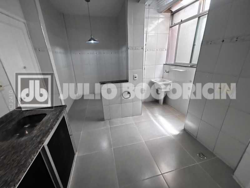 Conheça WhatsApp Image 2026-10-01 at 1 do imóvel - Apartamento a venda - Todo reformado - Condomínio R$ 350,00 com elevador - Oportunidade - JBM223848 - 17 WhatsApp Image 2026-10-01 at 1 - 17