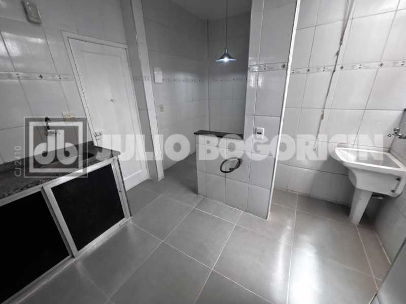Conheça WhatsApp Image 2026-10-01 at 1 do imóvel - Apartamento a venda - Todo reformado - Condomínio R$ 350,00 com elevador - Oportunidade - JBM223848 - 14 WhatsApp Image 2026-10-01 at 1 - 14