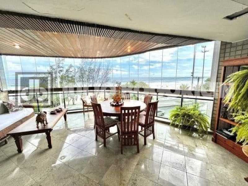 Conheça 1002135136 do imóvel - Av. do Pepê, Jardim Oceânico: 4 Suítes e Vista Mar - JBB49152 - 2 1002135136 - 2