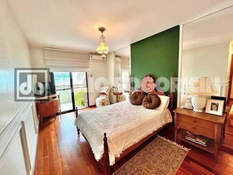 Conheça 1002135118 do imóvel - Av. do Pepê, Jardim Oceânico: 4 Suítes e Vista Mar - JBB49152 - 12 1002135118 - 12