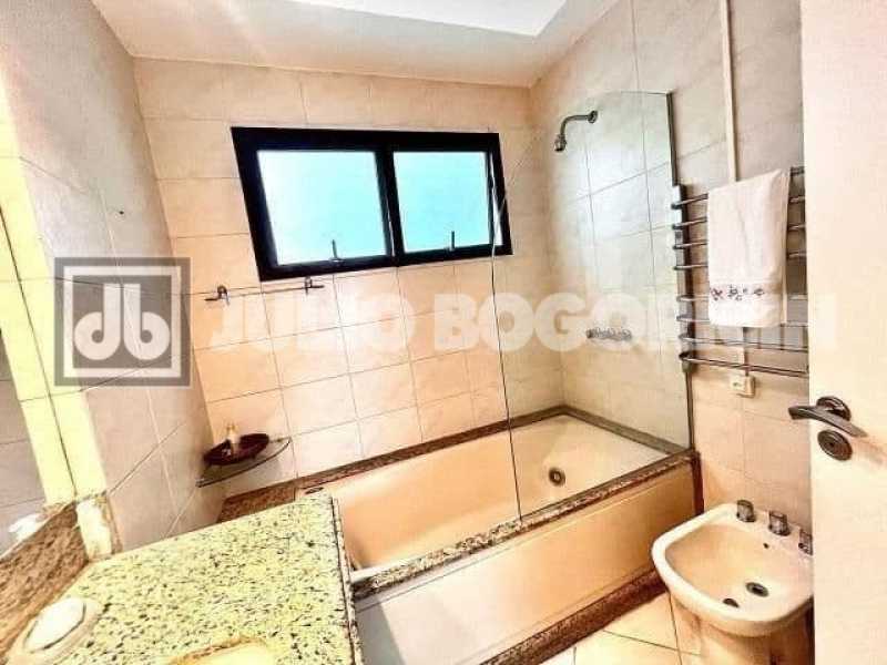 Conheça 1002135116 do imóvel - Av. do Pepê, Jardim Oceânico: 4 Suítes e Vista Mar - JBB49152 - 22 1002135116 - 22