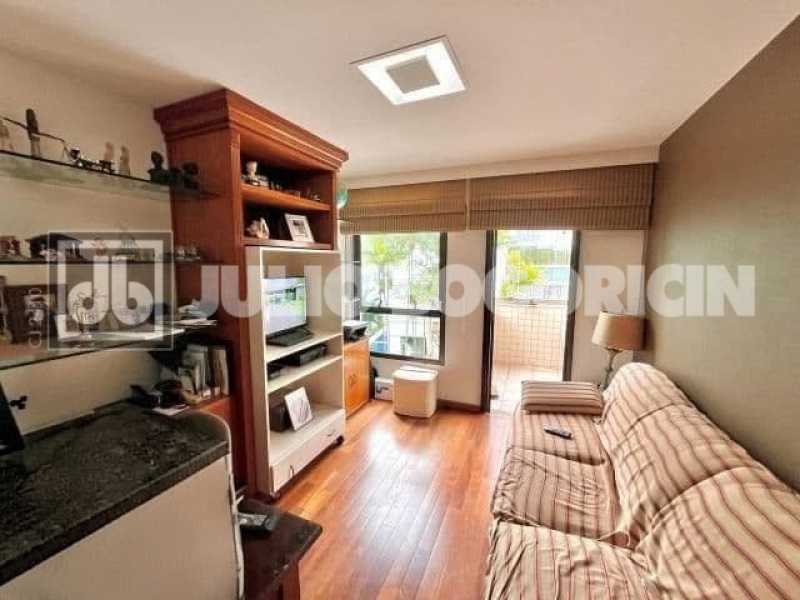 Conheça 1002135111 do imóvel - Av. do Pepê, Jardim Oceânico: 4 Suítes e Vista Mar - JBB49152 - 10 1002135111 - 10